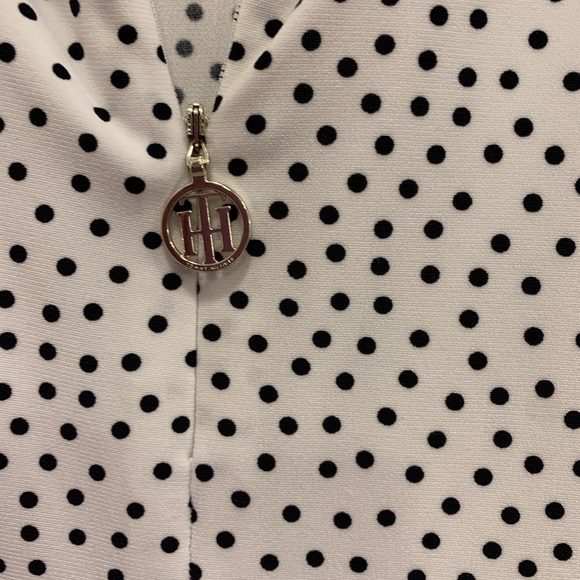 Tommy Hilfiger ladies top - Picture 2 of 4